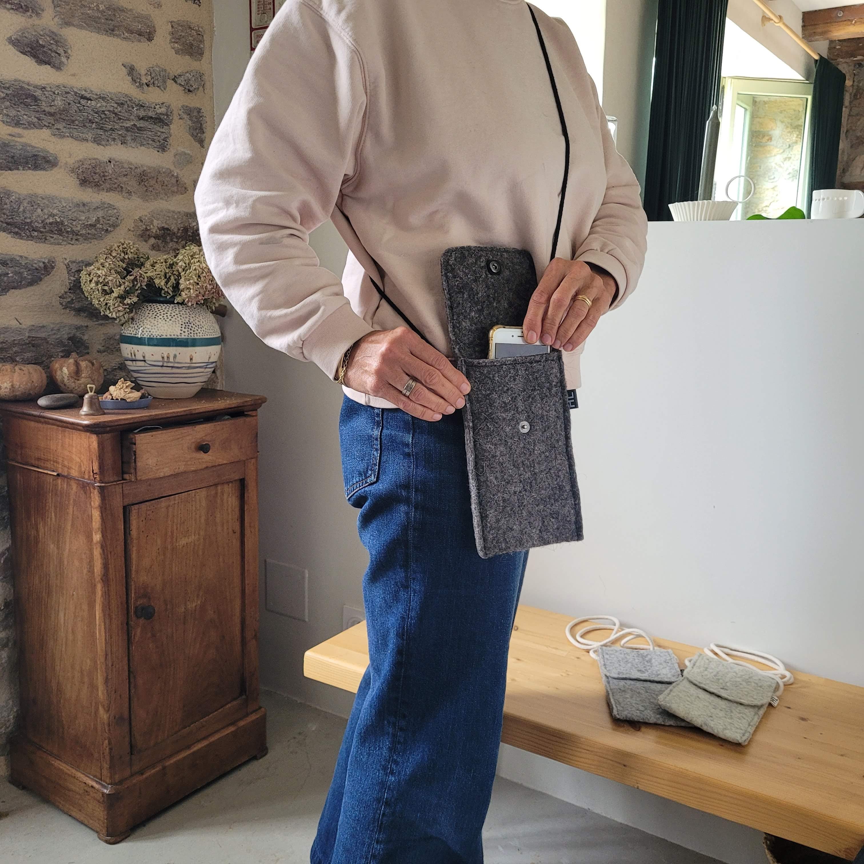 Pochette de téléphone Rolande