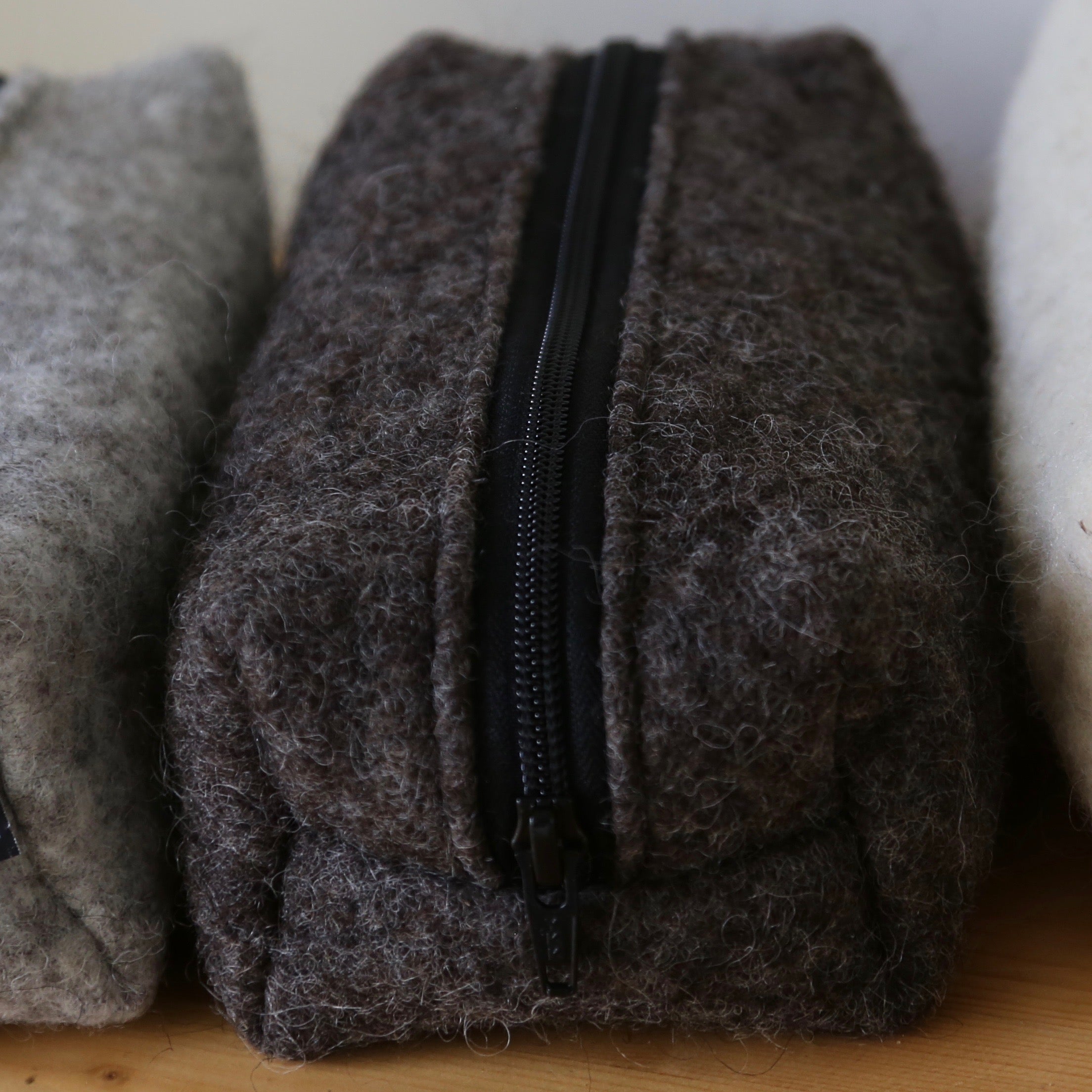 Petite Trousse cube en feutre de laine