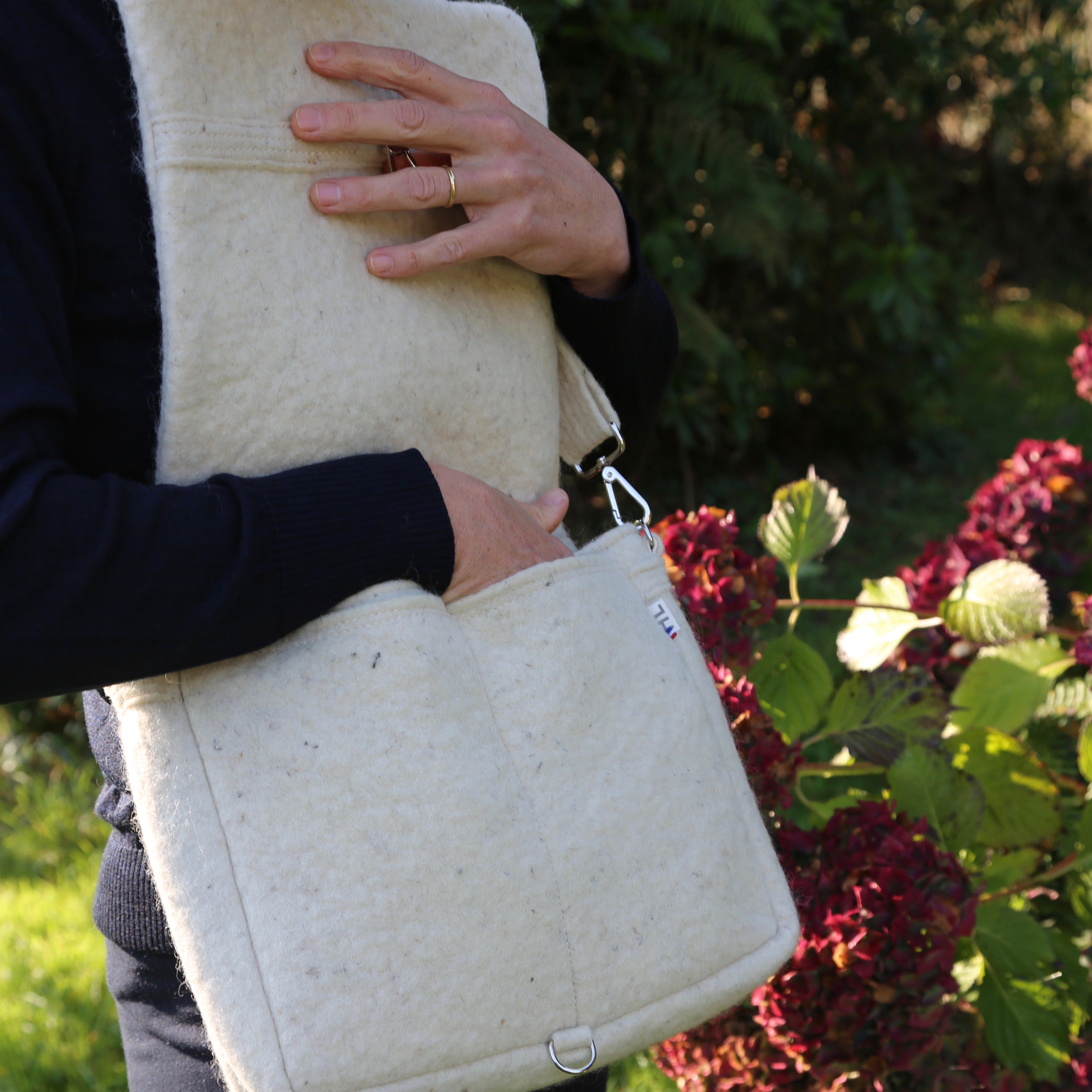 Sac besace "Claude"