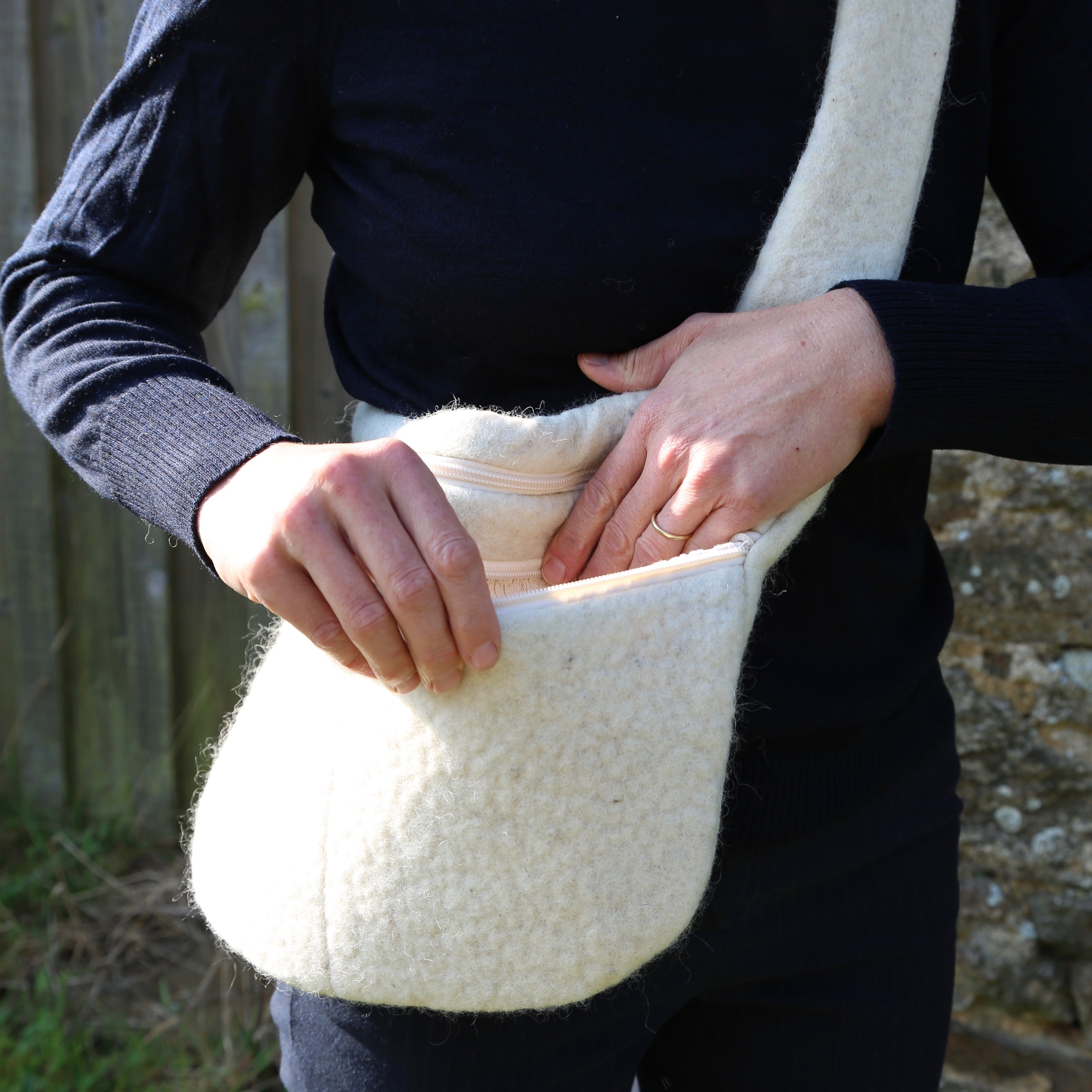 Sac "Enora" en feutre de laine