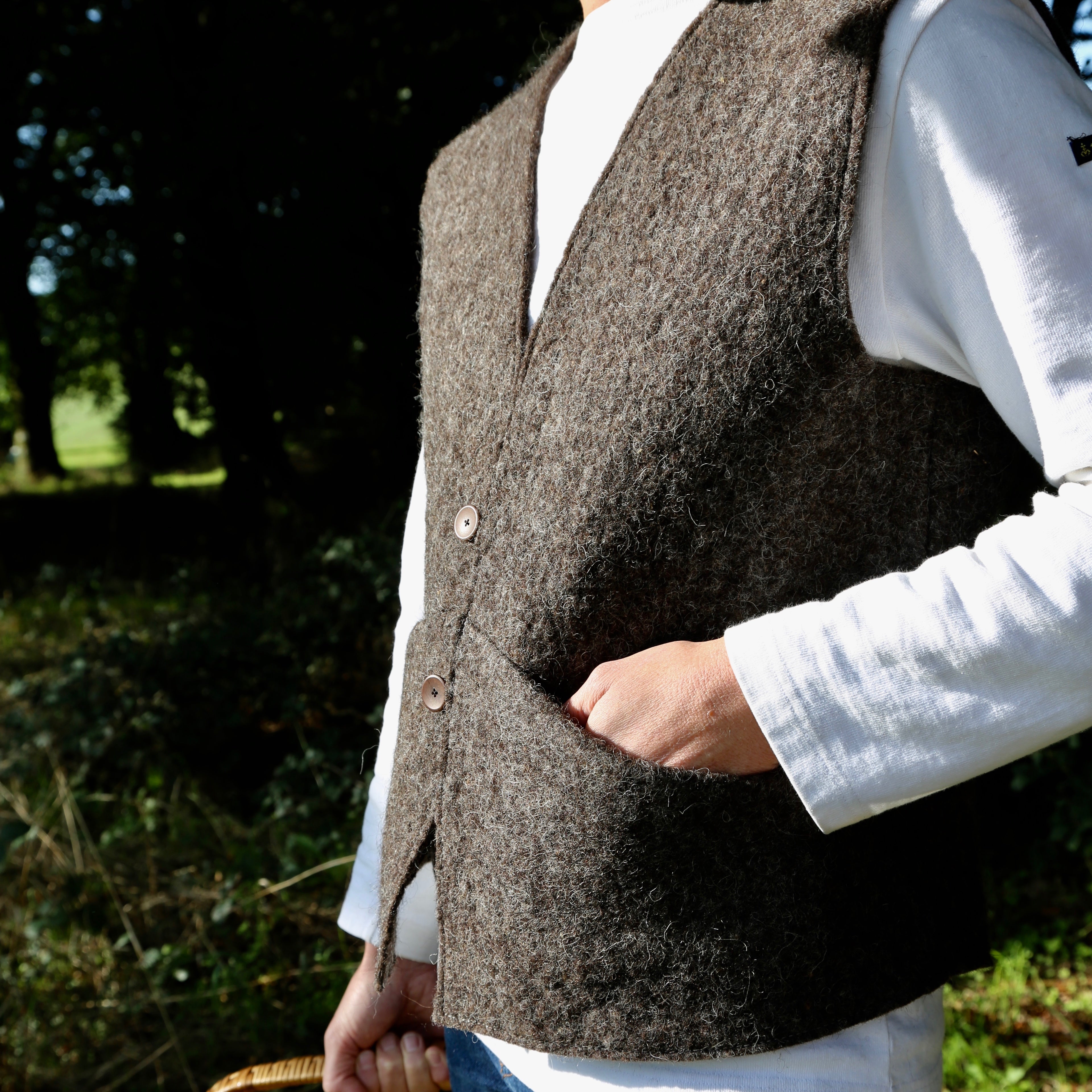 Gilet de berger Michelle /modèle femme / coloris gris foncé