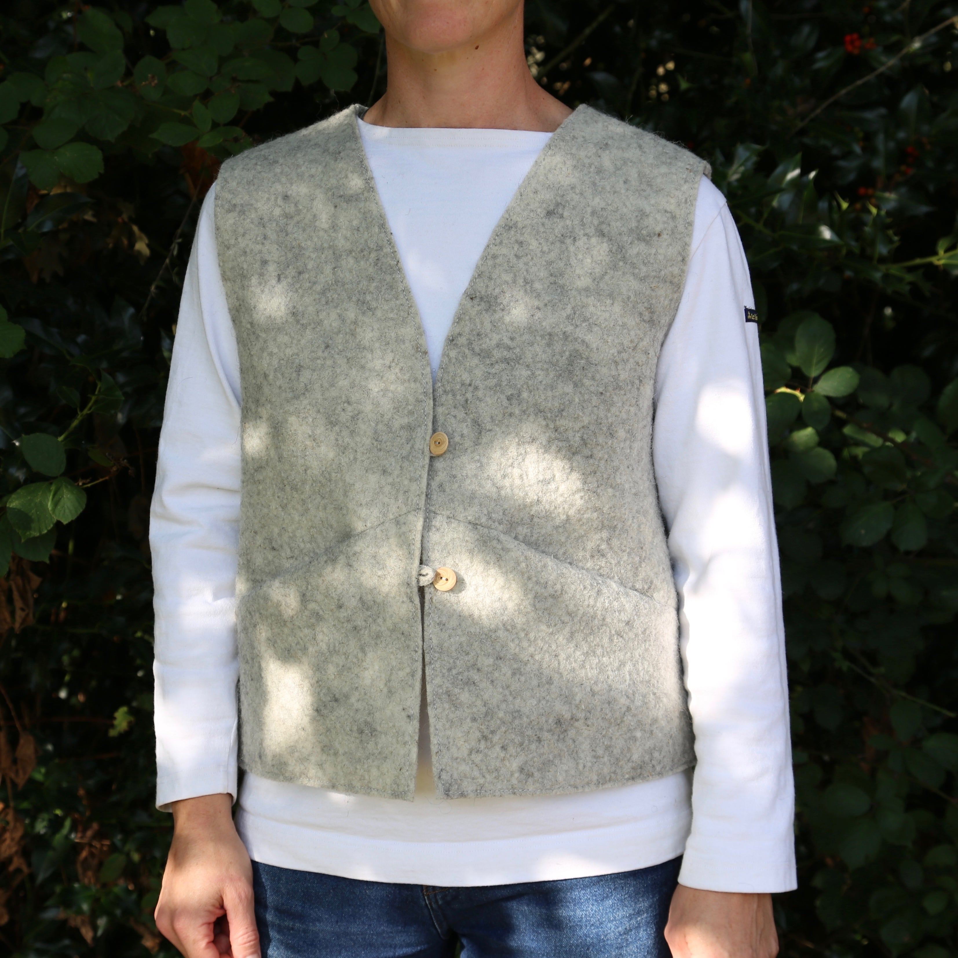 Gilet de berger Michelle /modèle femme / coloris gris clair