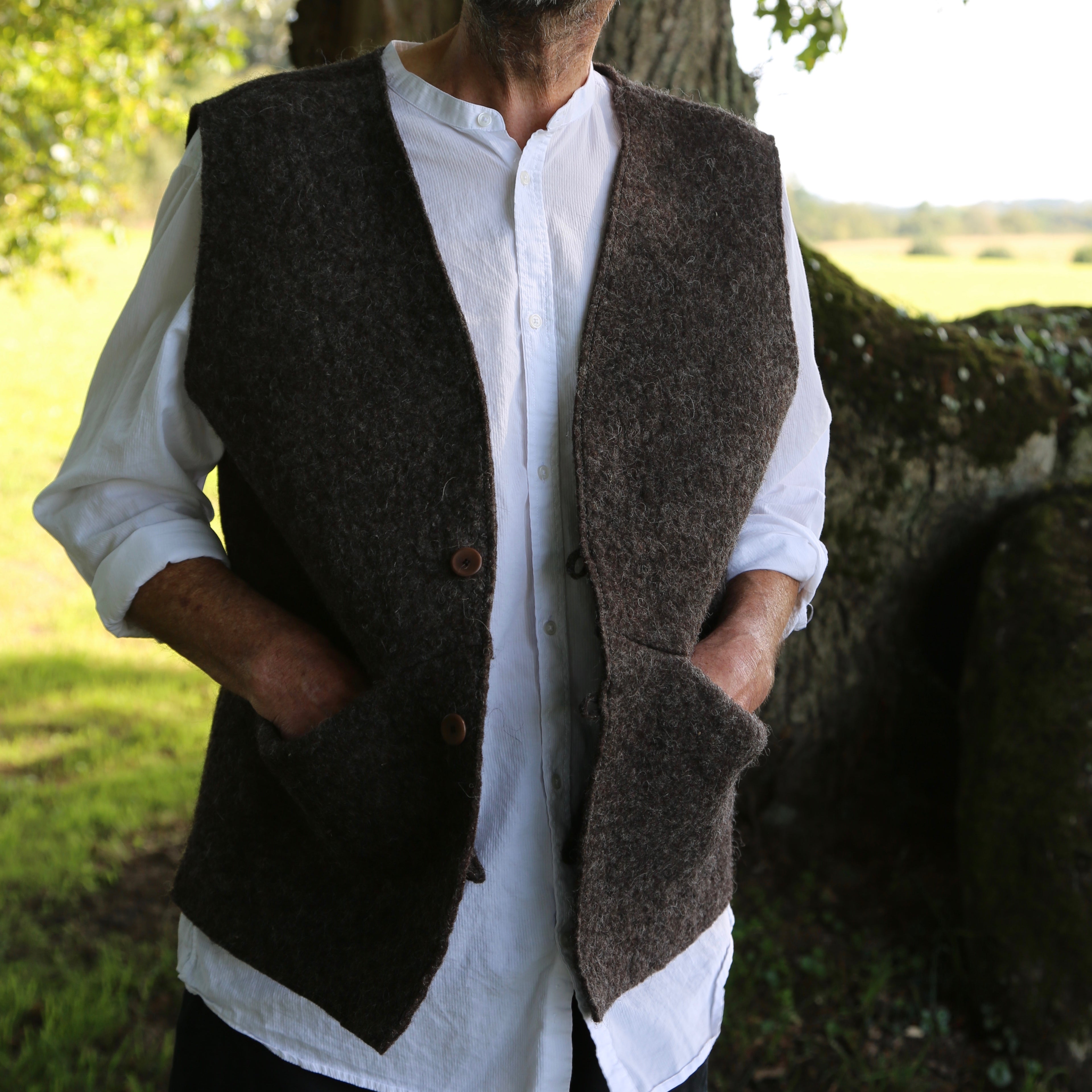 Gilet de berger Michel /modèle homme / coloris gris foncé