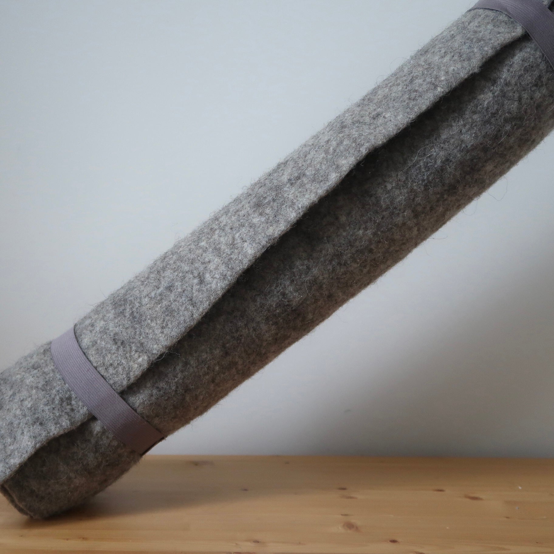 Tapis de relaxation en feutre de laine 70x140