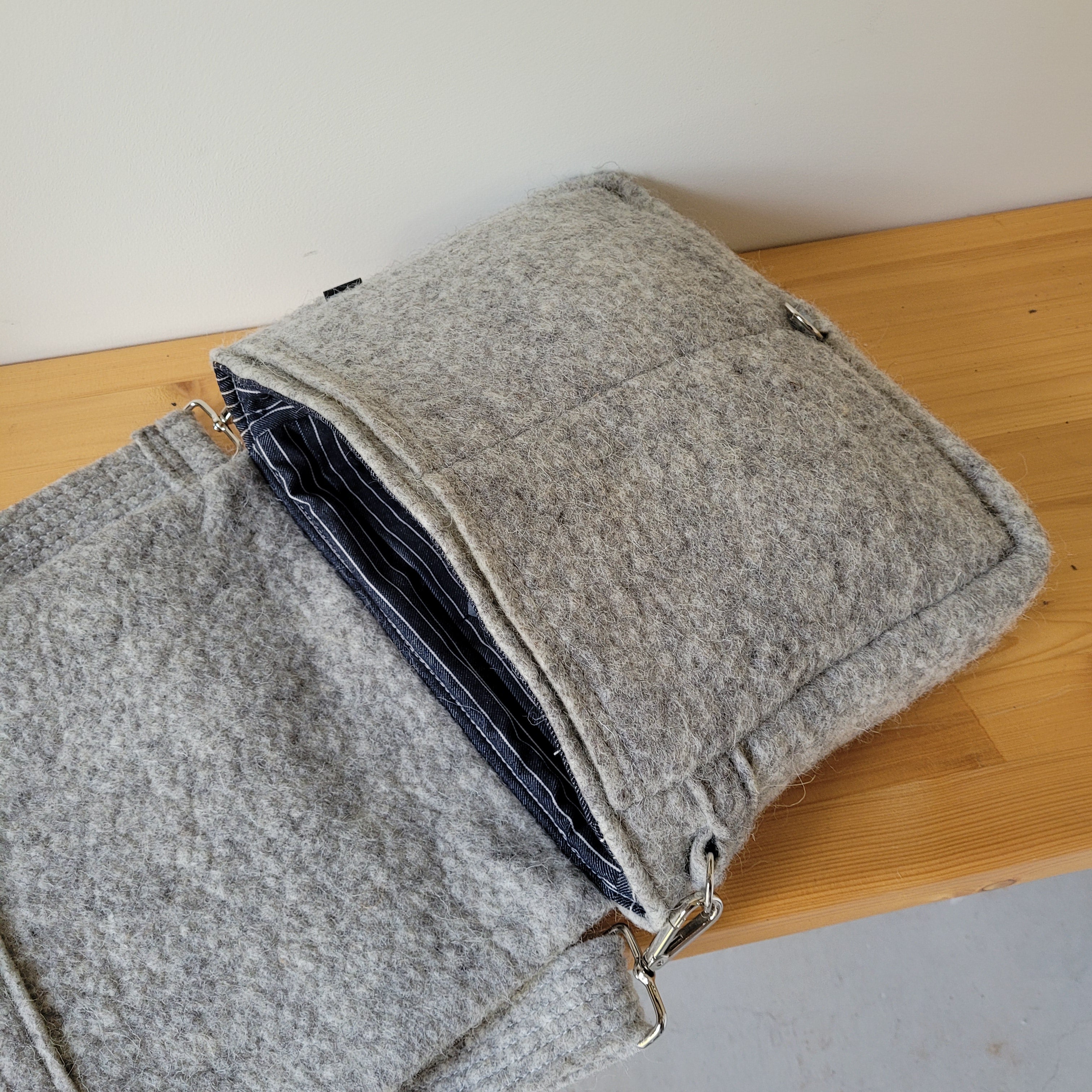Sac besace "Claude"