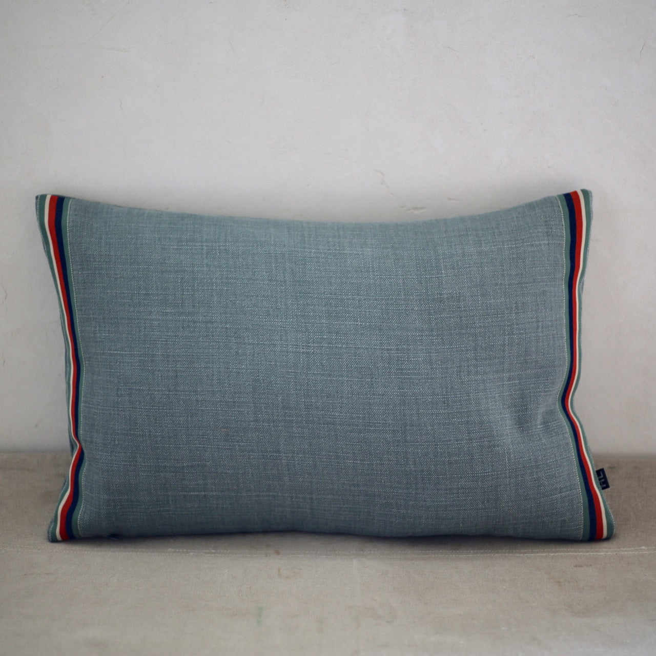 Coussins en lin, déhoussables, intérieur plumes - Format 30 x 50cm