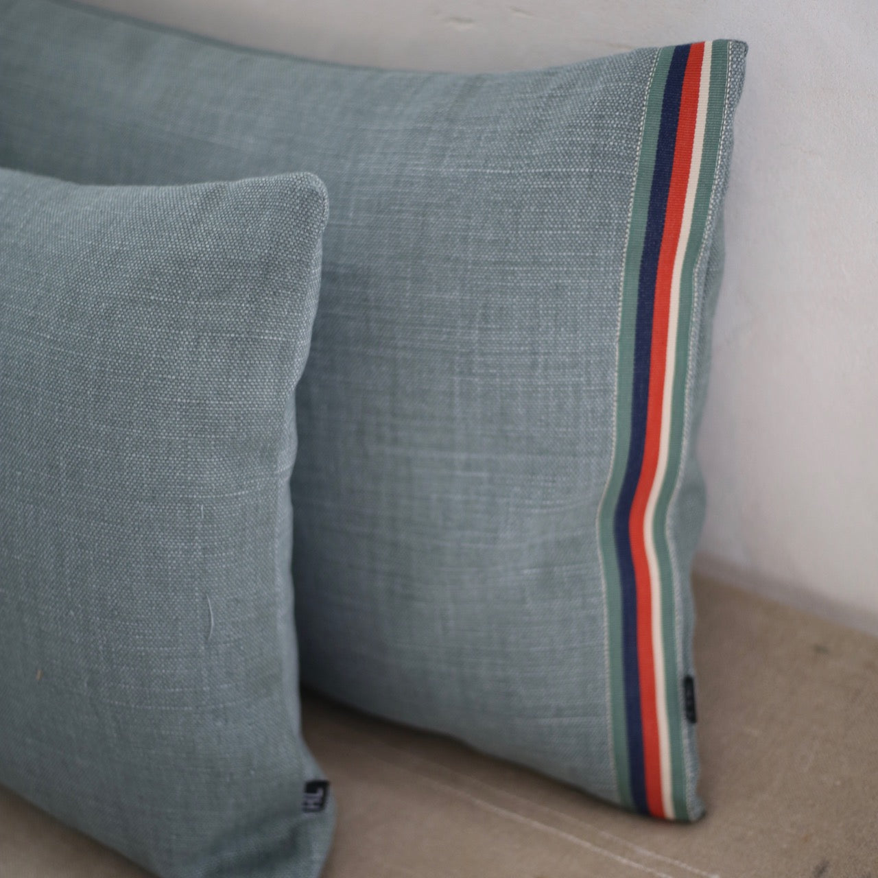 Coussins en lin, déhoussables, intérieur plumes - Format 60 x 40cm