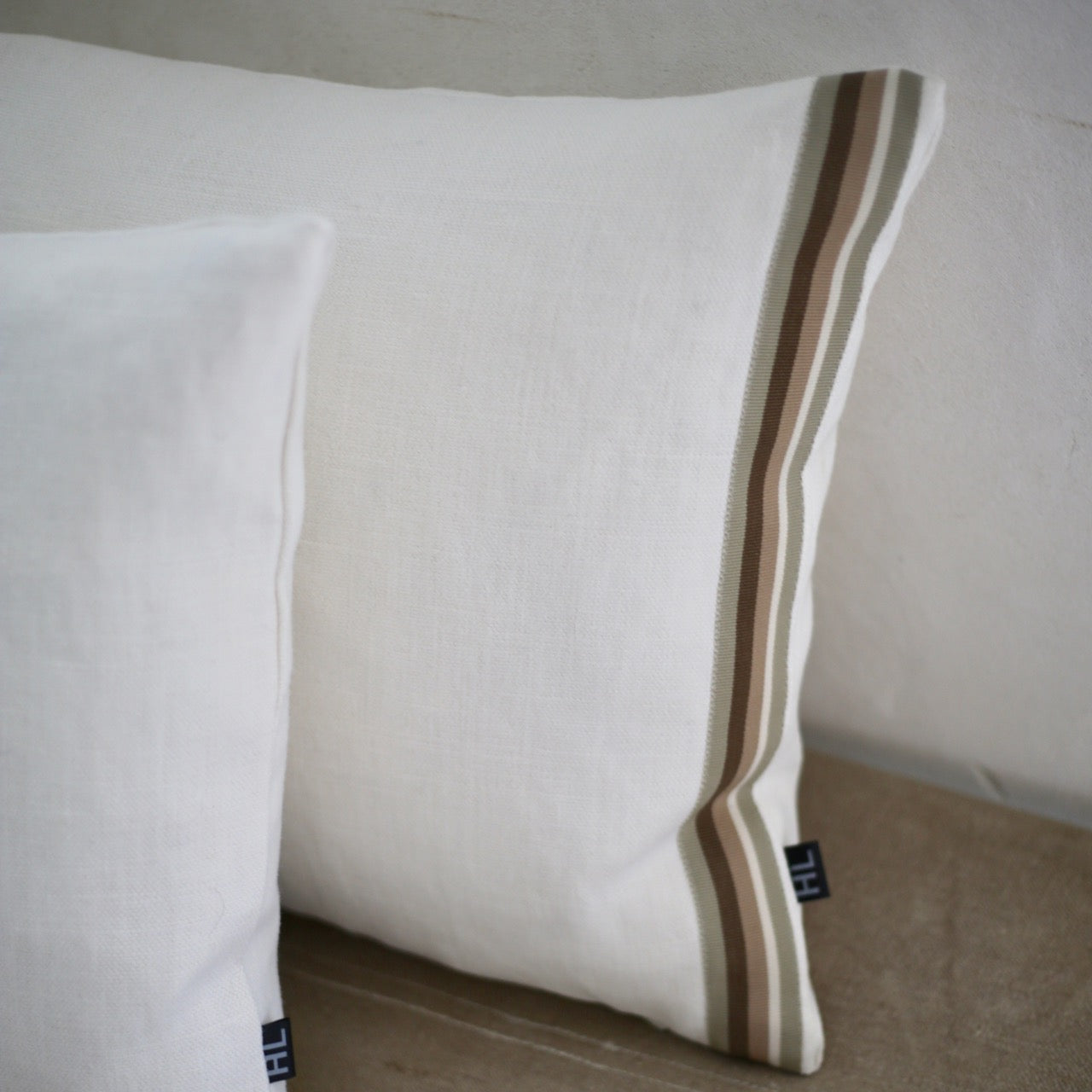 Coussins en lin, déhoussables, intérieur plumes - Format 60 x 40cm