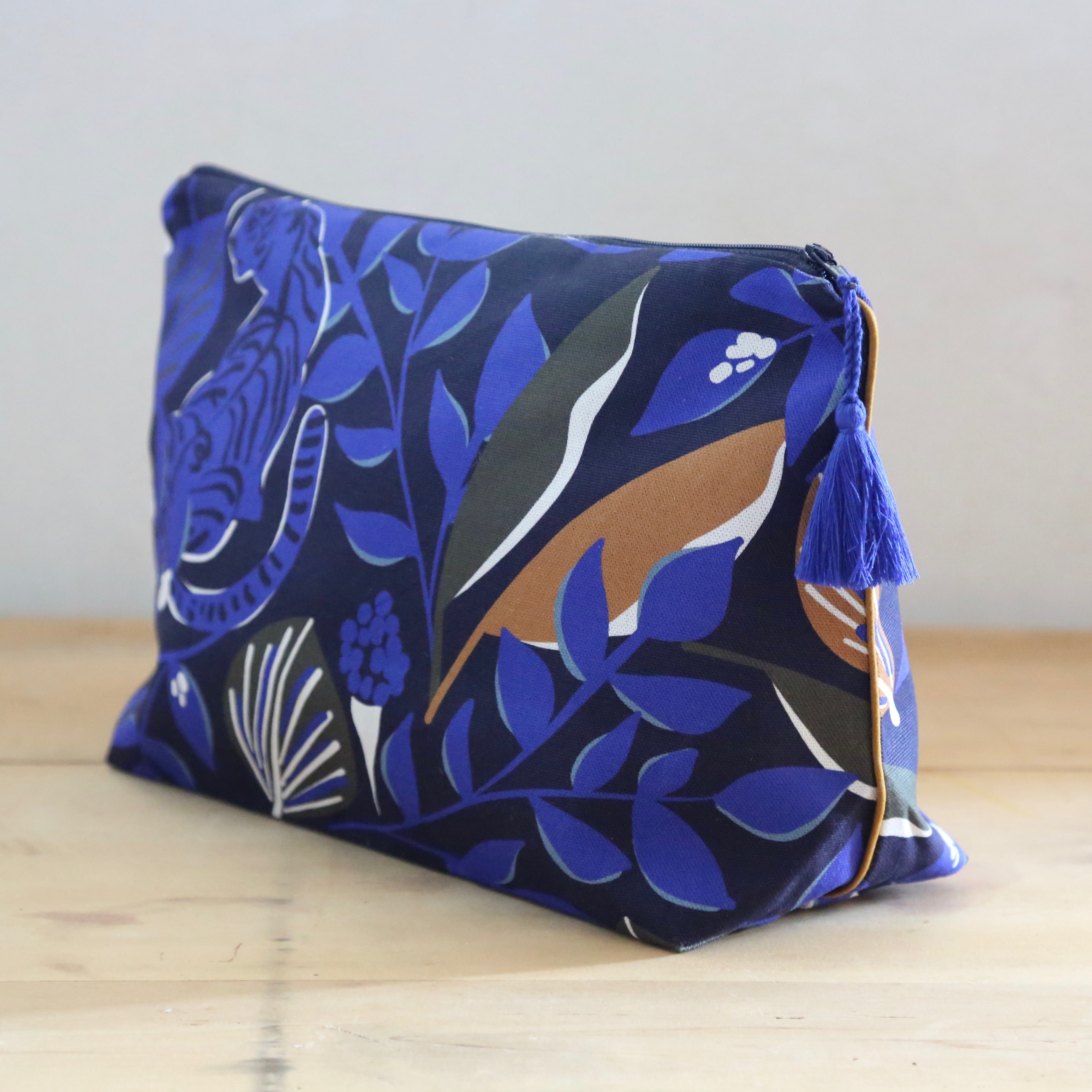 Tissu demi-natté, Tiger