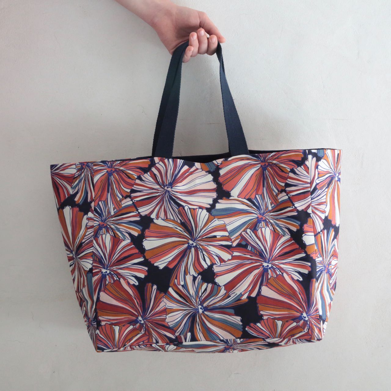 Sac cabas doublé en toile imprimée