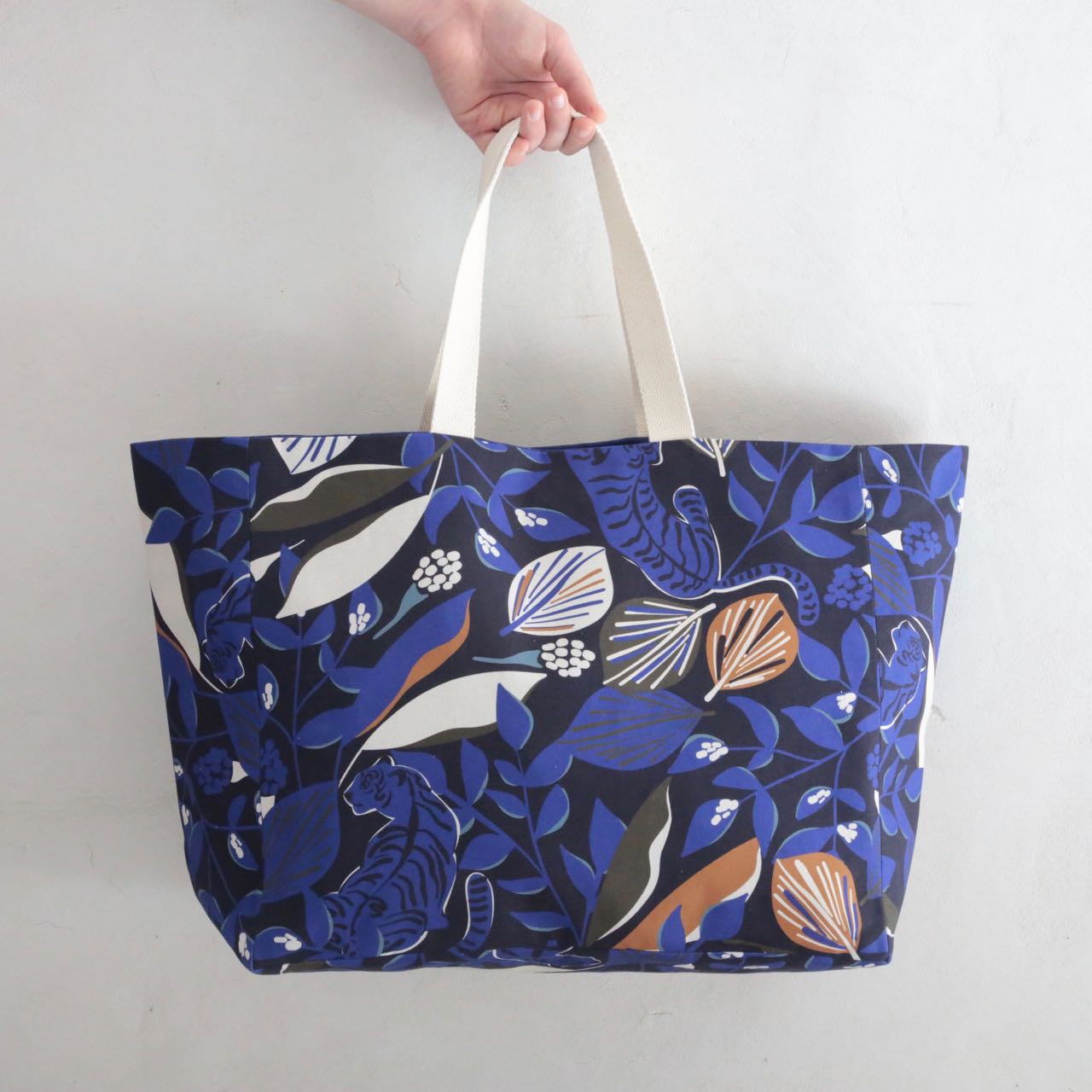 Sac cabas doublé en toile imprimée