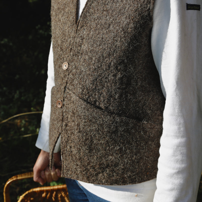 Gilet de berger Michelle /modèle femme / coloris gris foncé