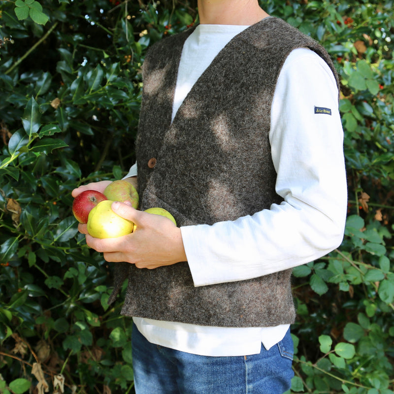 Gilet de berger Michelle /modèle femme / coloris gris foncé