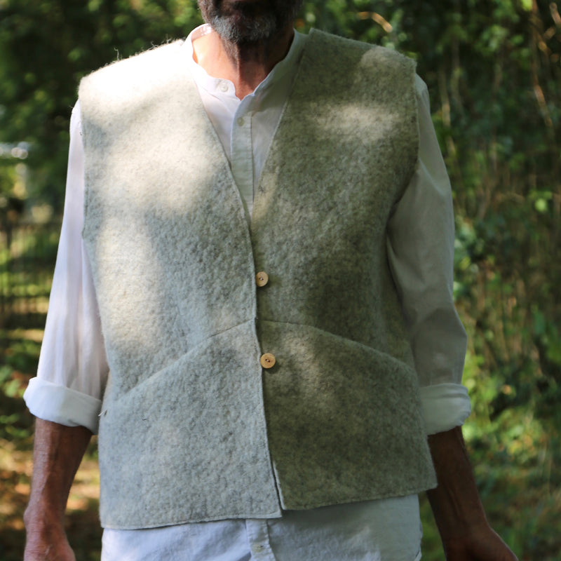 Gilet de berger Michel /modèle homme / coloris gris clair