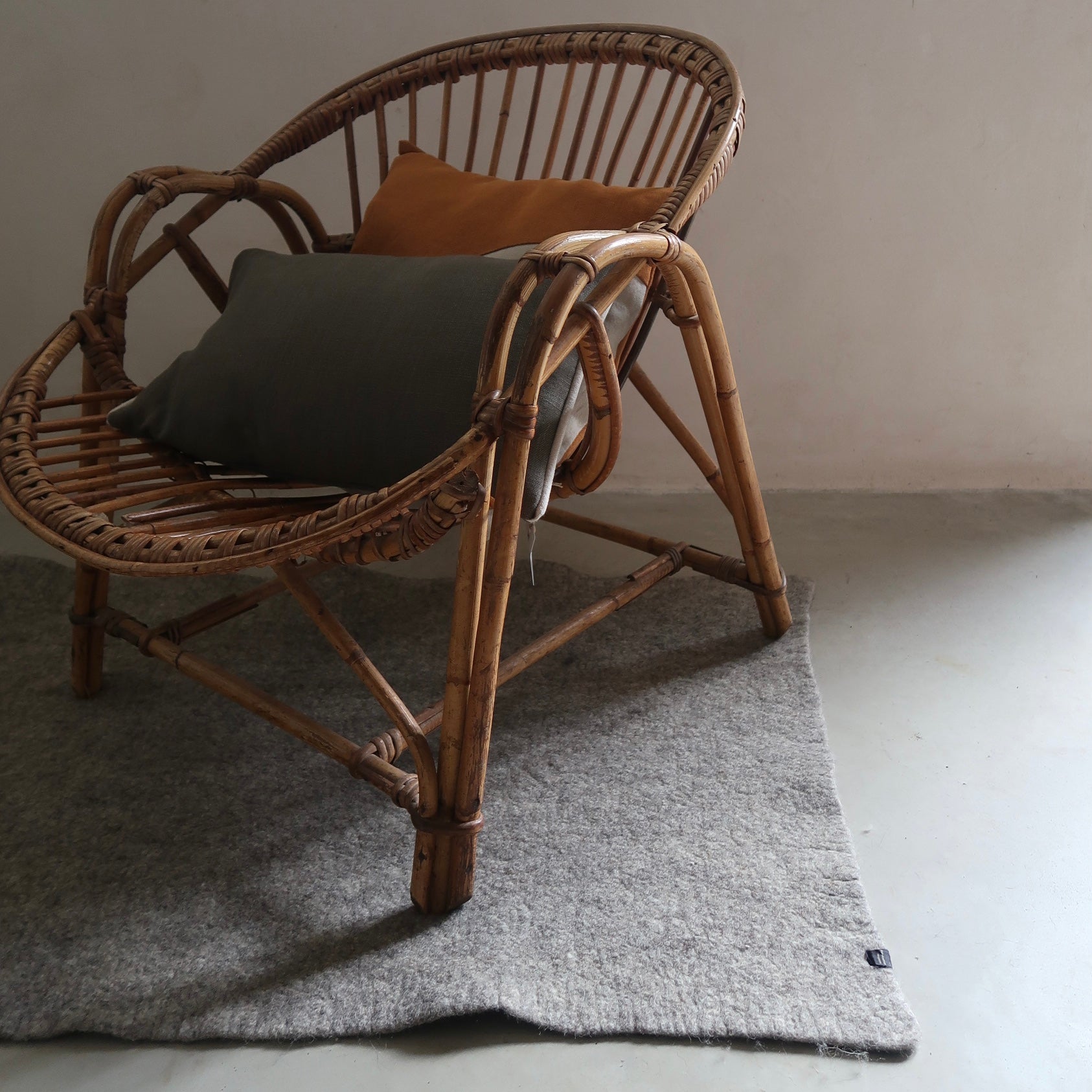 Tapis de relaxation en feutre de laine 70x140