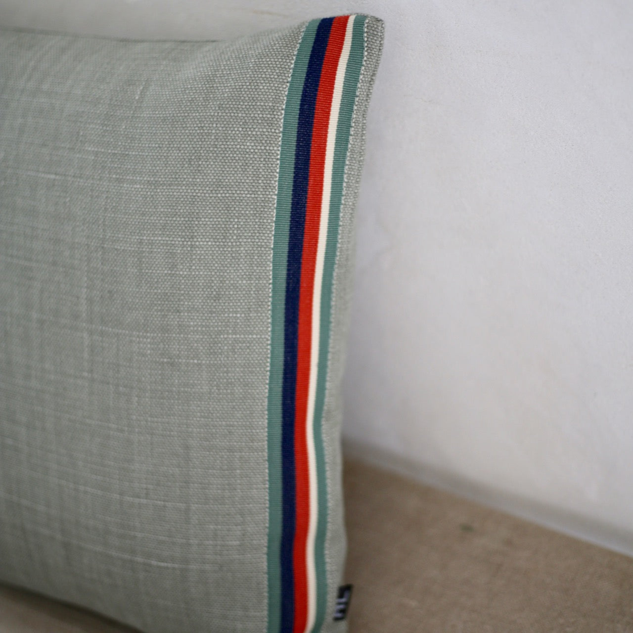 Coussins en lin, déhoussables, intérieur plumes - Format 30 x 50cm