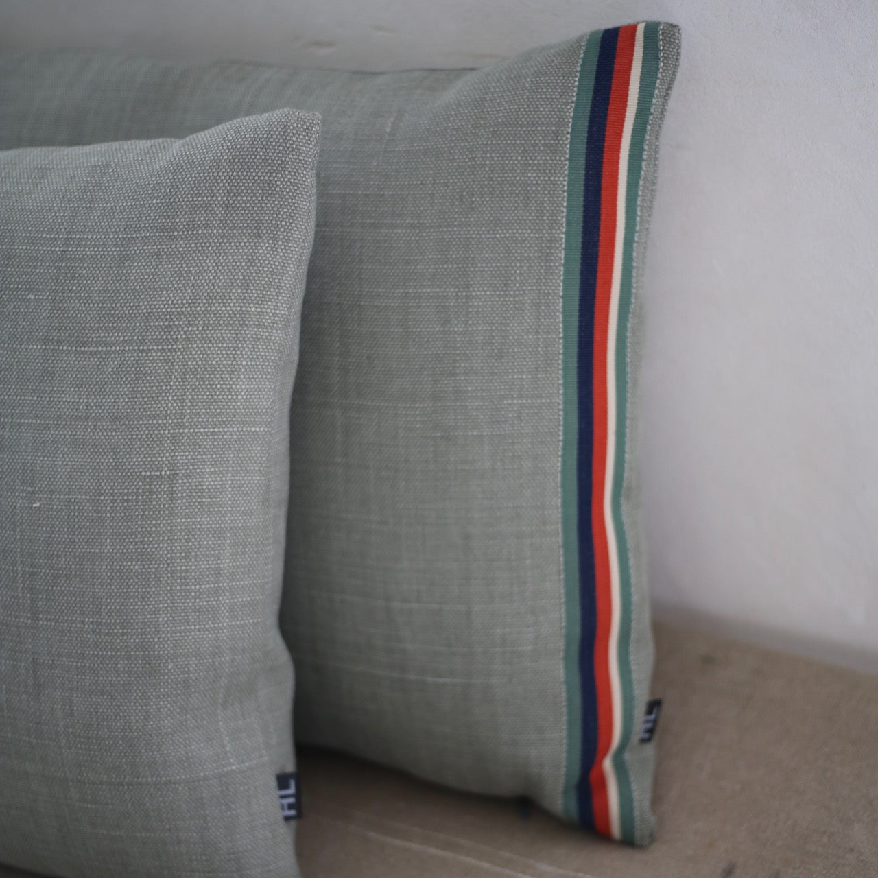 Coussins en lin, déhoussables, intérieur plumes - Format 30 x 50cm