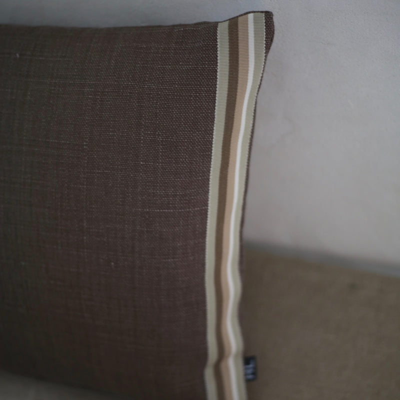 Coussins en lin, déhoussables, intérieur plumes - Format 30 x 50cm