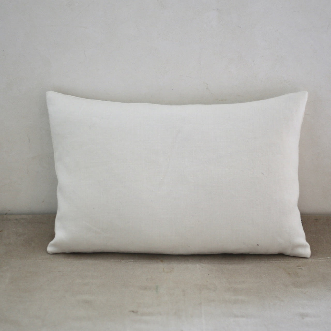 Coussins en lin, déhoussables, intérieur plumes - Format 30 x 50cm