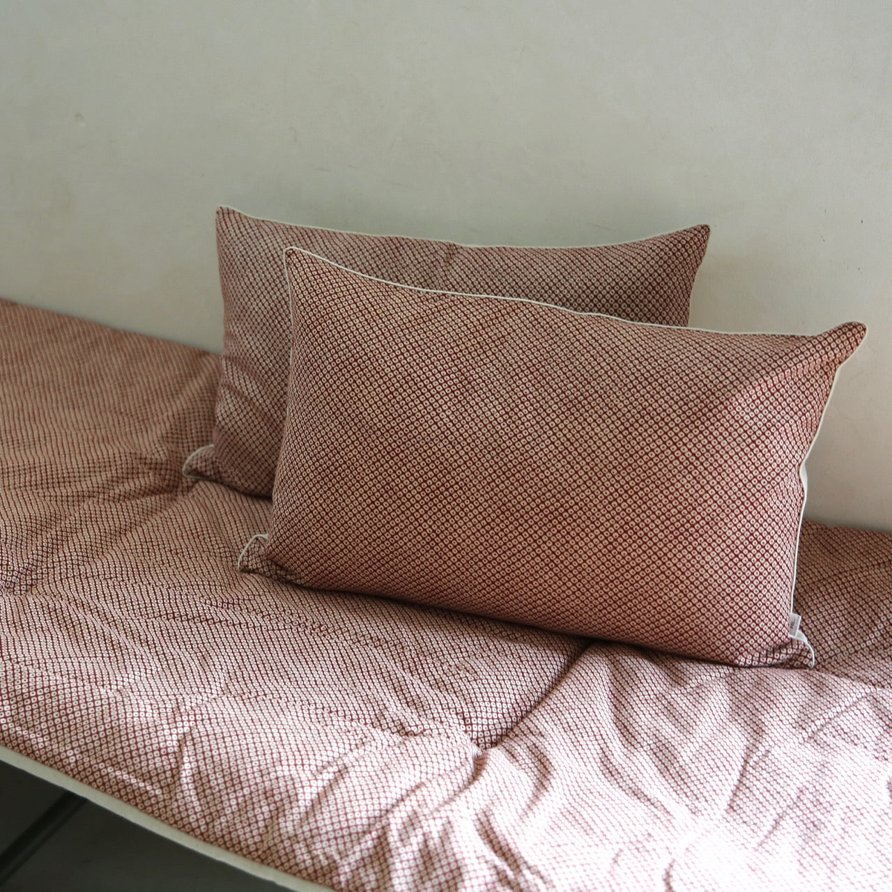 Tissu japonais Shibori rouge