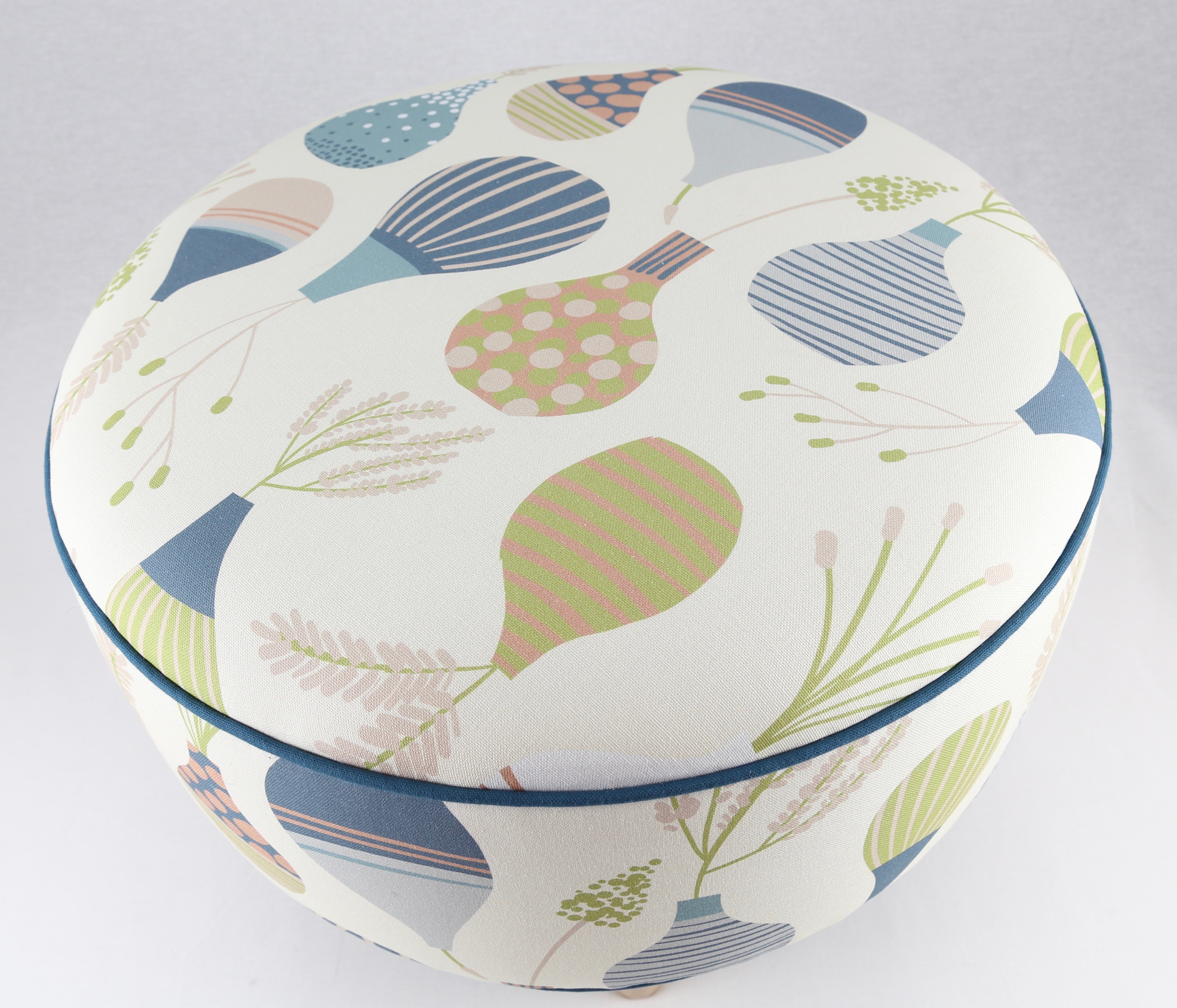 Tissu Cretonne, Vasa clair