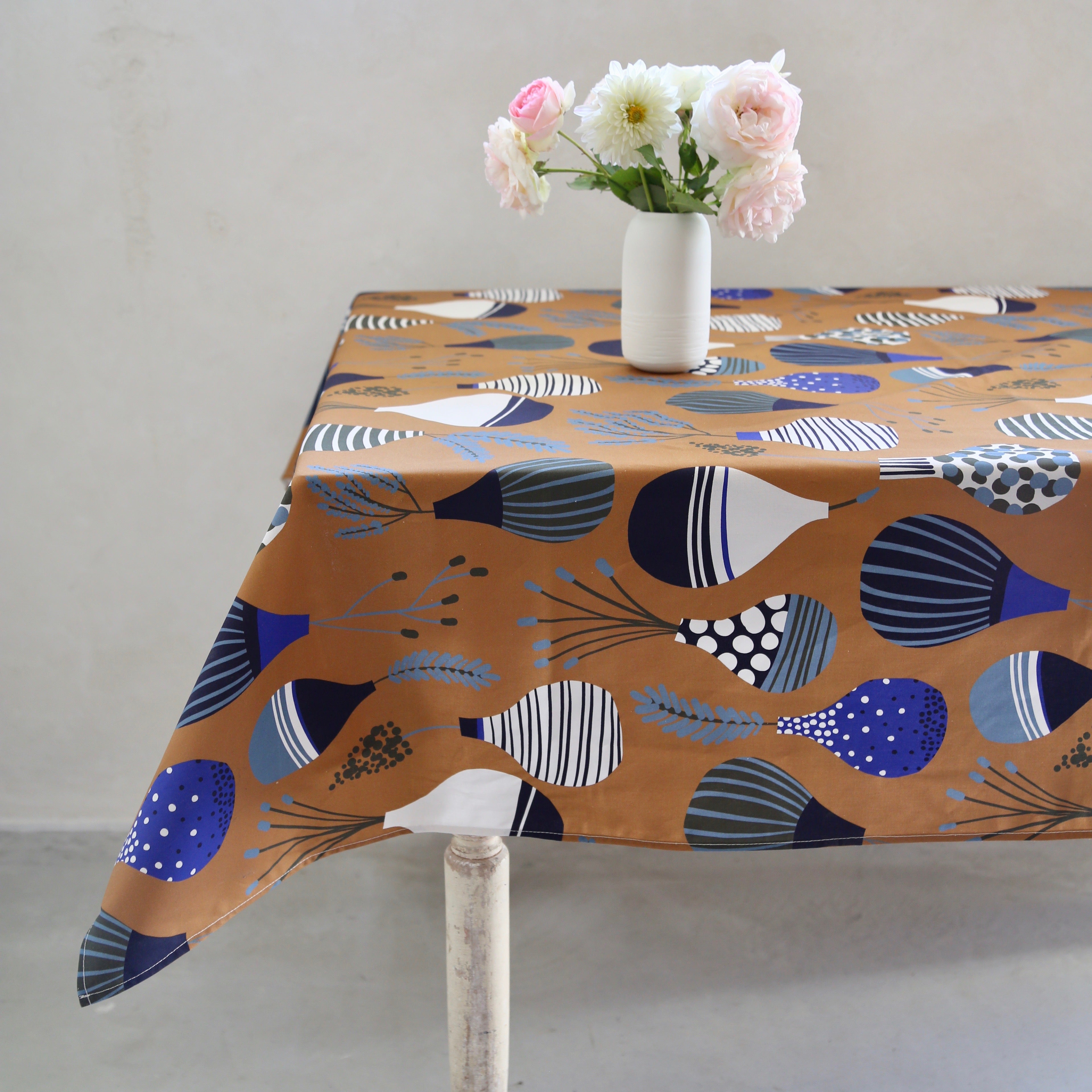 Tissu Cretonne, Vasa camel